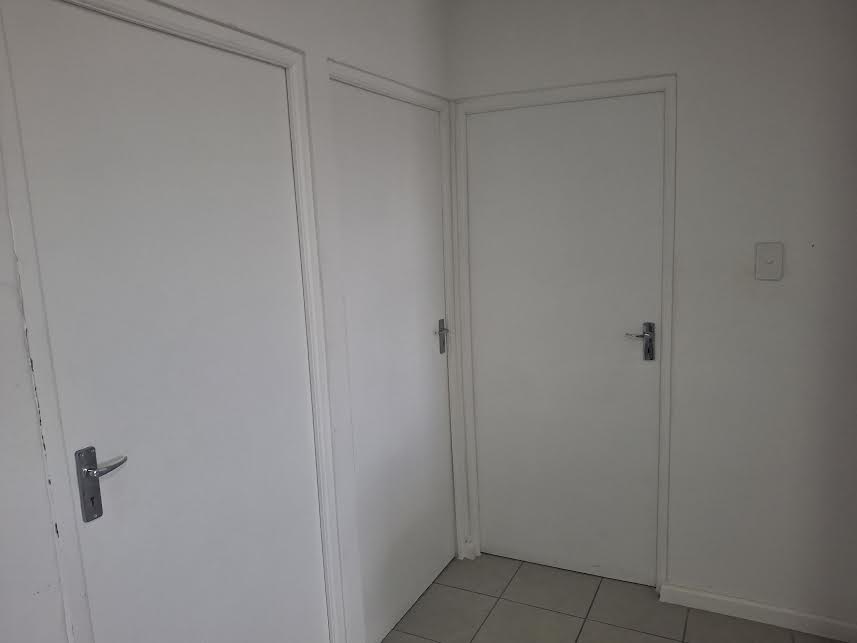 3 Bedroom Property for Sale in Silversands Western Cape